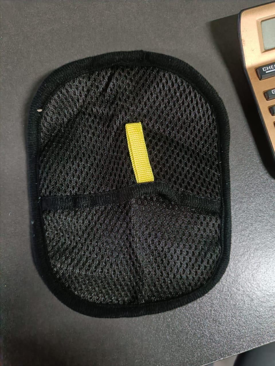 Pet Hair Remover Glove for Clothes, Bedsheets & Furniture